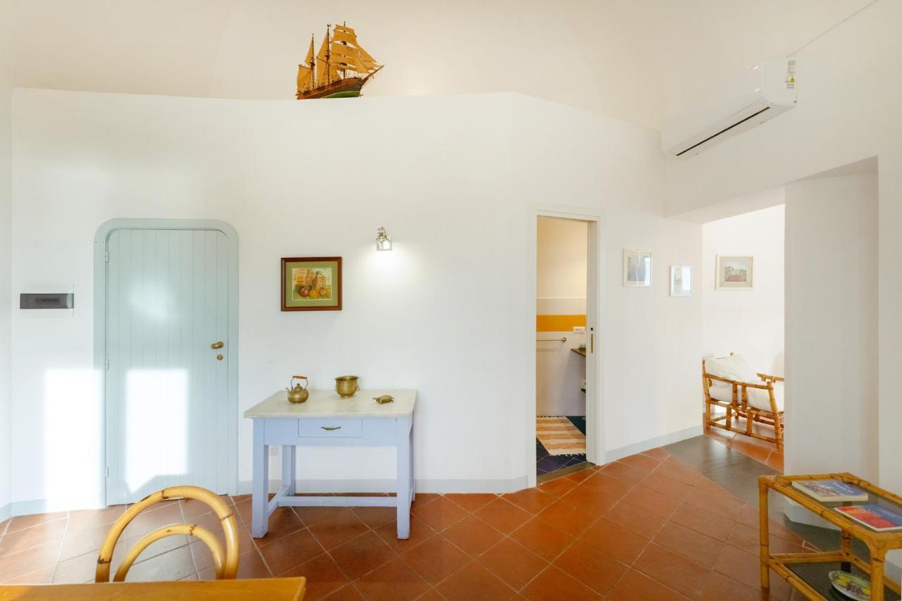 Torretta Corricella- Punta Pizzaco Apartment Procida Bagian luar foto