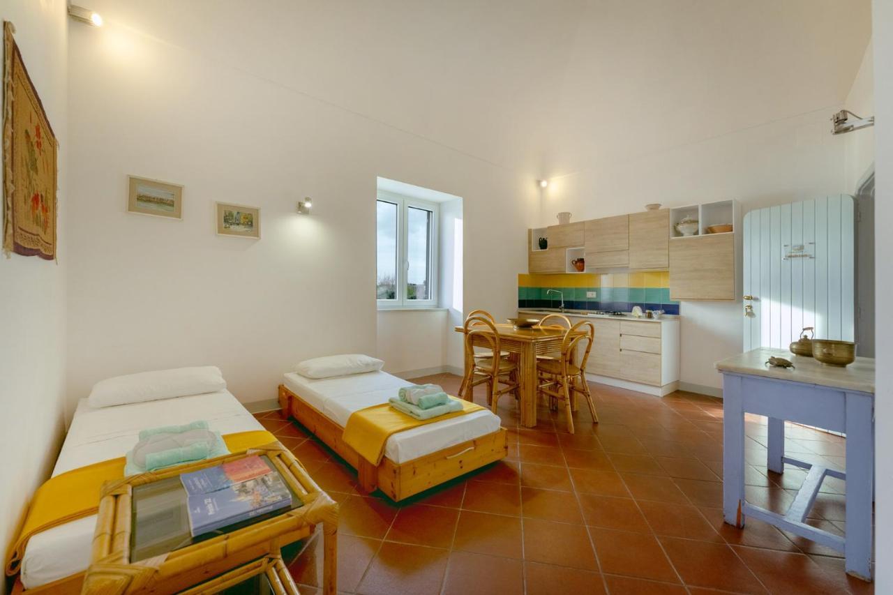 Torretta Corricella- Punta Pizzaco Apartment Procida Bagian luar foto