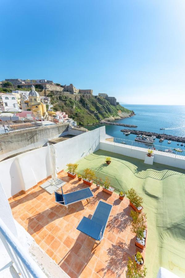 Torretta Corricella- Punta Pizzaco Apartment Procida Bagian luar foto